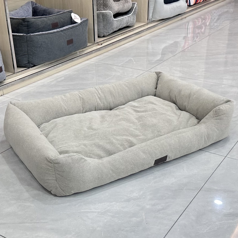 Velours 250 g/m² + 100 % polyester + tissu Oxford antidérapant 100 g/m²