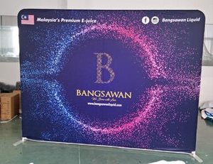 促销便携式定制织物弹出式展位贸易展览展示架，带高可见度展览墙横幅
