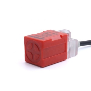 Sensor de proximidad CE 10-30 VDC enjuagado NPN IP67 sensor de proximidad interruptor de proximidad