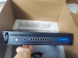 Yatai IP TO IP IP IPTV GATEWAY IPTV Server สำหรับการสนับสนุนภายใต้ผู้ใช้500โรงแรมโรงเรียนหรือโรงพยาบาลที่จะใช้ - Product Image 2