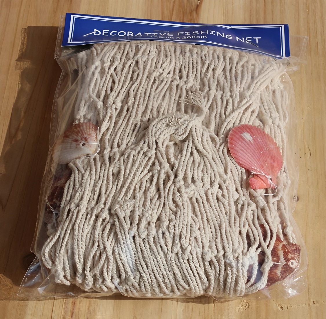 Beige avec coquillage