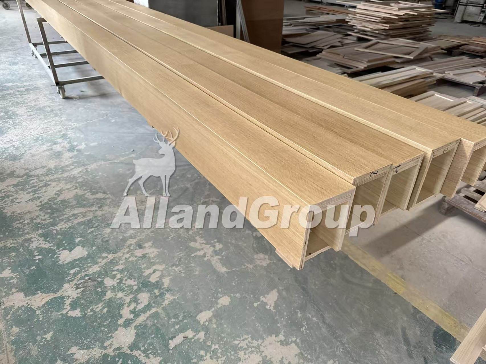 Poutre de plafond en placage de chêne blanc