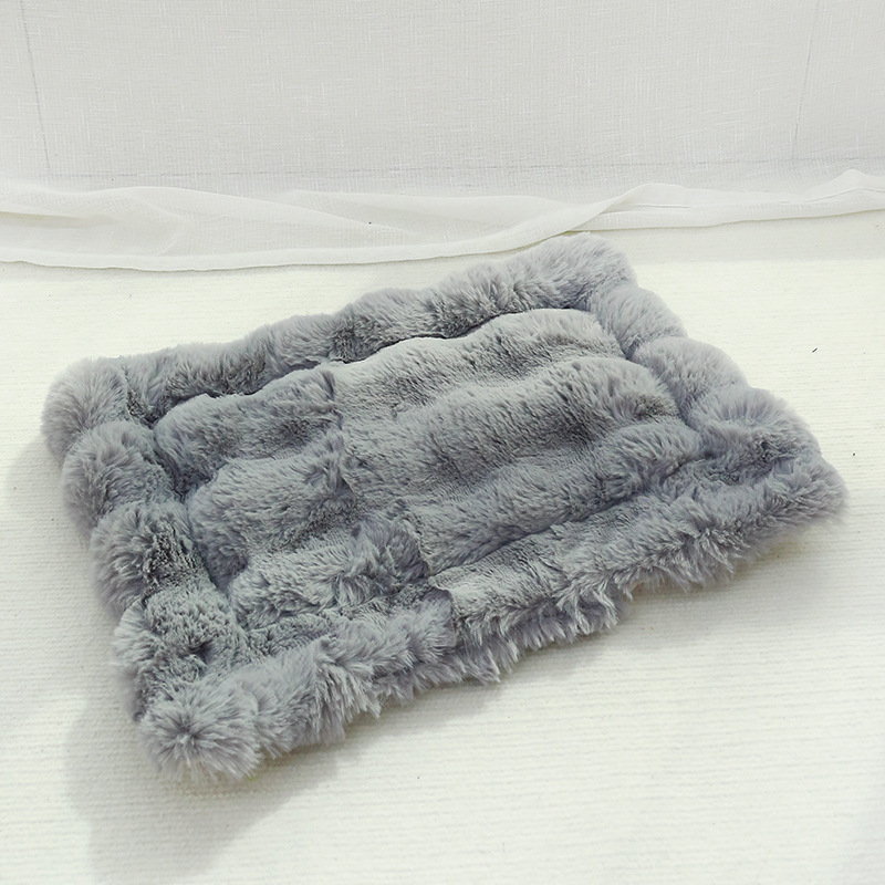 Tapis de couchage imitation fourrure de lapin - cendre volcanique
