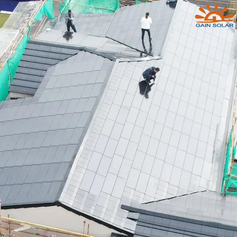 Hochwertige neue BIPV Solar panel Flachdach Tejas Solar Solar Dachziegel für Gebäude Haus Solar Dachziegel System