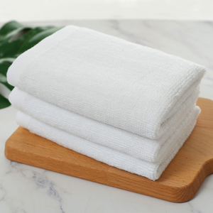 Toplu ürünler oteller için kalınlaşmış emici Guesthouses Bathhouses Saunas güzellik salonları toptan saf pamuk beyaz banyo havluları