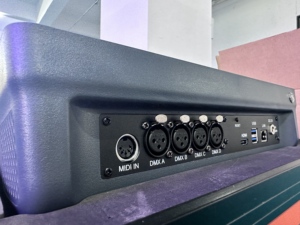 New V17 System Mini Quartz <strong>Controller</strong> DMX 512 Tiger Touch Lighting V16 Mobile Console