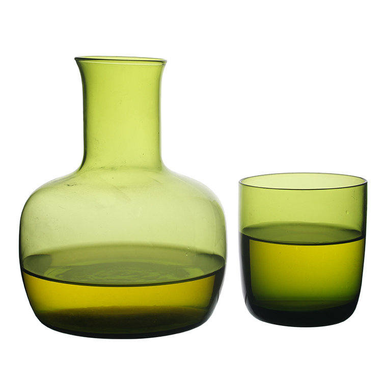 Nordic Creative Modern Handmade  High Quality Green Light Glass & Crystal  Glass Vases