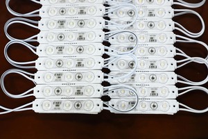 看板モジュールSMD2835ライトボックスLEDモジュールLEDカプセル化シリーズ用DC 12V 3 LEDS - Product Image 2