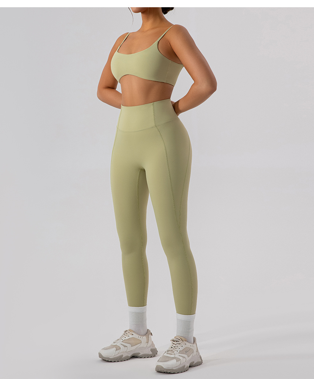 Green+pantsuit