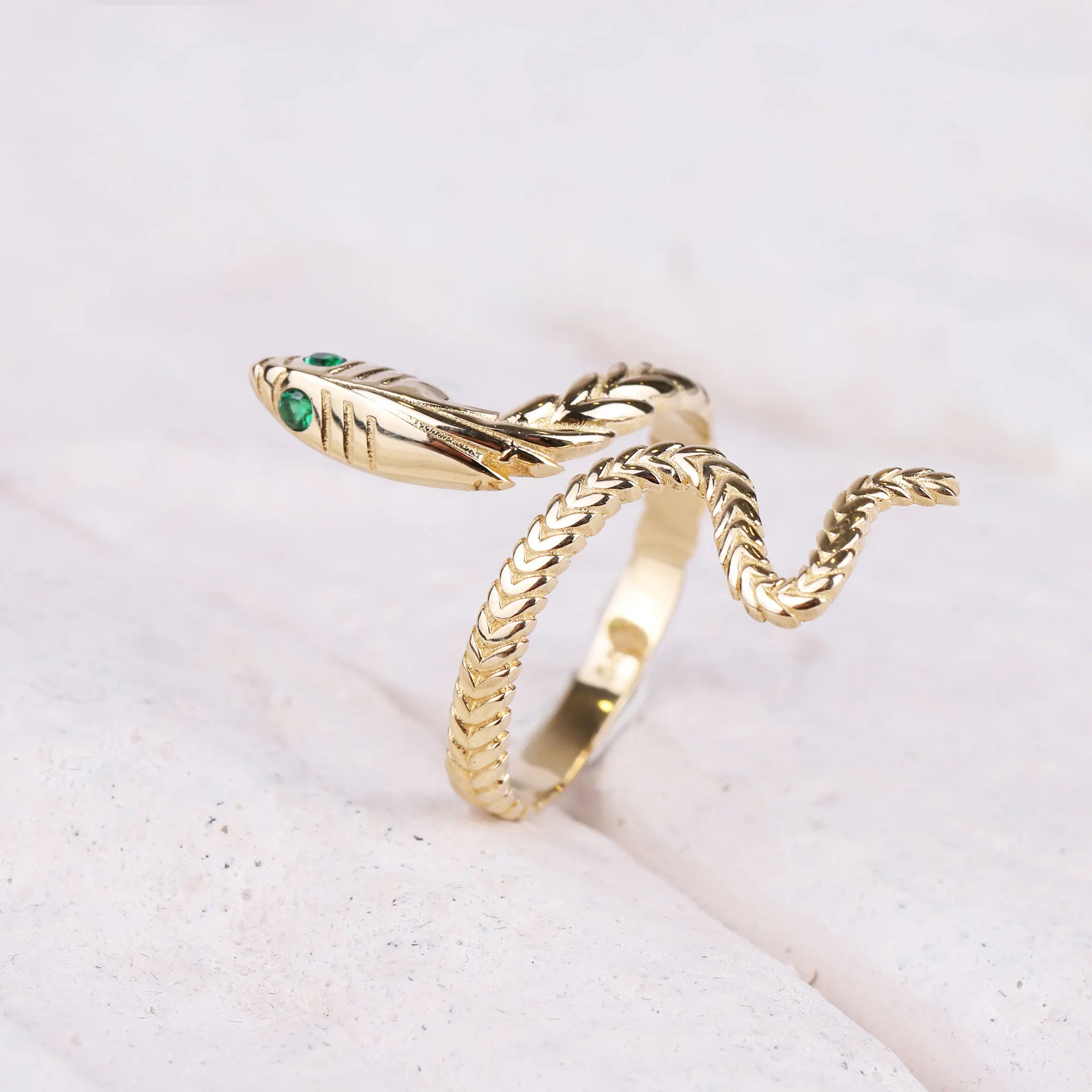 14K Solid Gold Snake Ring Envolvimento Snake Ajustável Anéis Lab Emerald Dainty Empilhamento Animal Anéis
