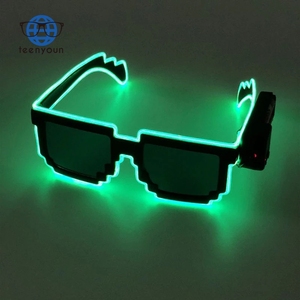 Teenyoun 8 Bit gözlük yanıp sönen <span class=keywords><strong>Led</strong></span> parlayan parti malzemeleri parlak parlak ışık festivali Glow güneş gözlüğü gözlük