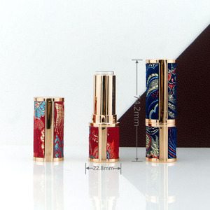 The Latest Product of 2025 Is a Rectangular Lipstick <strong>Tube</strong> with a Slanted Mouth and a <strong>Slender</strong> Matte Magnetic Lipstick <strong>Tube</strong> - Product Image 1