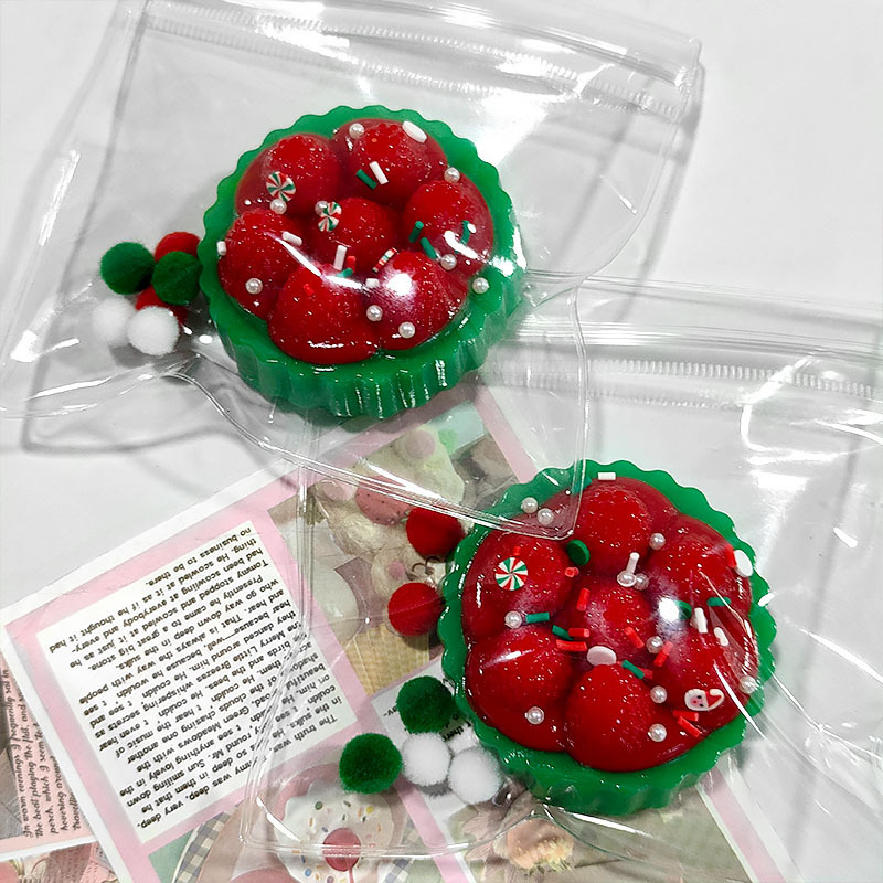 Tarta de frambuesas navideña-65652cm