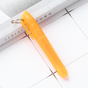 Nuovo arrivo evidenziatore in plastica trasparente con Clip portachiavi Logo personalizzato Color caramella Mini penna evidenziatore - Product Image 5