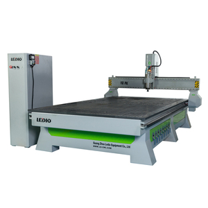 Guangzhou precio de fábrica cnc router 1325 de madera/máquina de carpintería 3d router máquina de fresado de corte de maquinaria de corte - Product Image 3