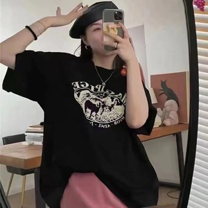 女式宽松合身衣领库存t恤白色和黑色实心盒空白t恤夏季成人免费尺寸价格便宜