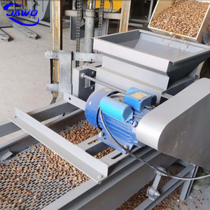Máquina trituradora de nueces de almendro, peladora de palmeras, Cracker y máquina separadora - Product Image 3