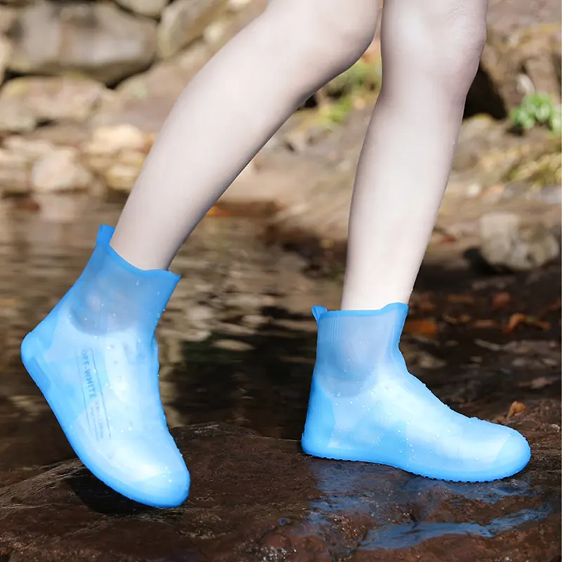 Botas de lluvia TPE Cubiertas impermeables para zapatos, chanclos antideslizantes resistentes al agua Protectores de zapatos de lluvia de goma de silicona