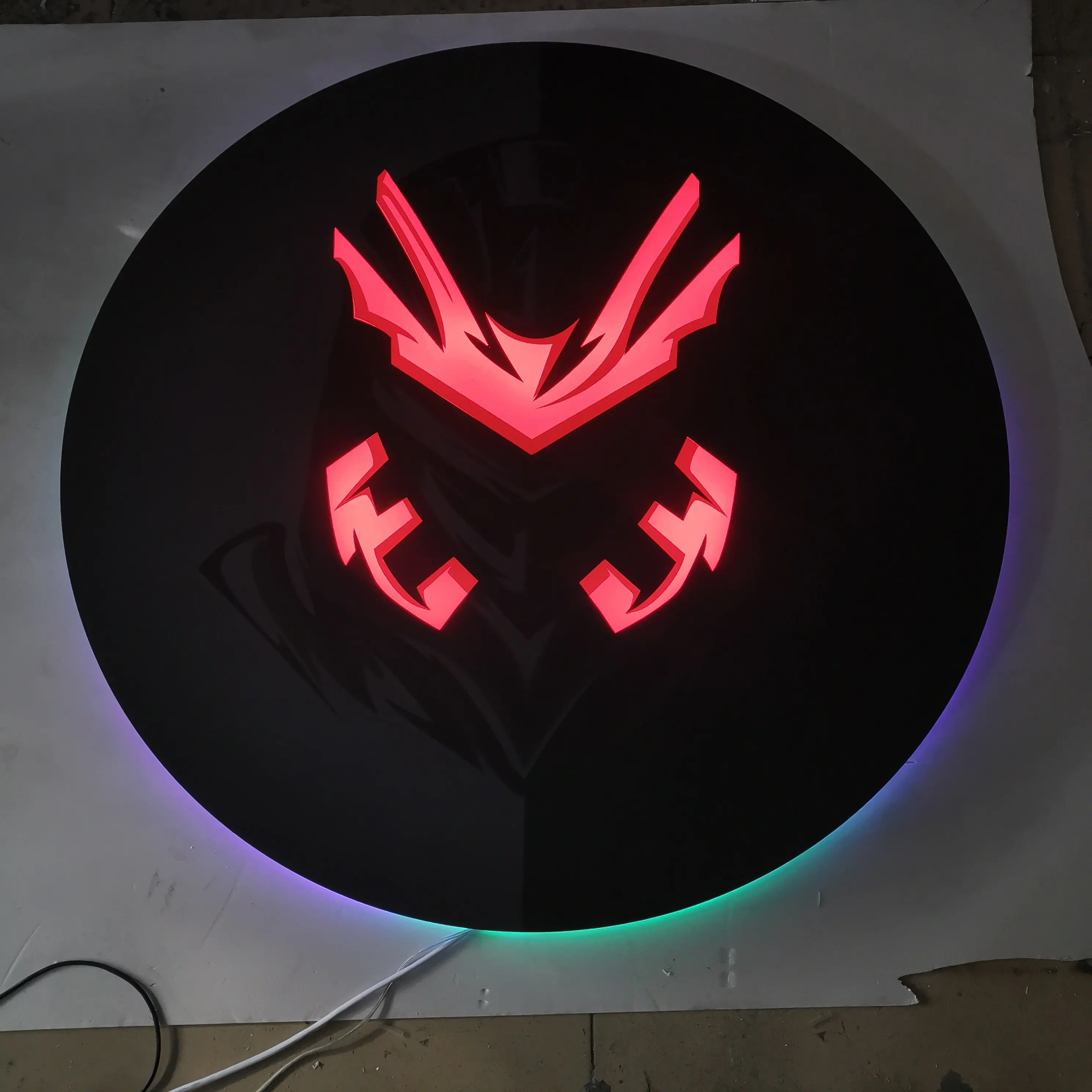 LED Acryl Metall Hintergrund beleuchtung Wand Logo Zeichen Benutzer definierte RGB gebürstet für Store Name Shop Zeichen Farbwechsel