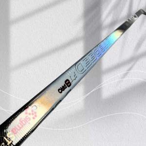 Gậy khúc côn cầu phổ biến nhất năm 2024, tay cầm tùy chỉnh logo, cong trái, cong phải, độ cứng P92/P28, độ uốn cong 70/77/87/102 - Product Image 1