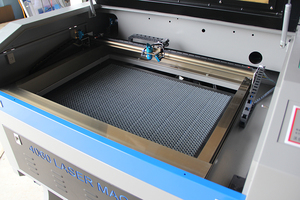 Mini <span class=keywords><strong>cnc</strong></span> 4060 gravadora a laser, máquina de gravação, fresagem pcb, gravador em madeira