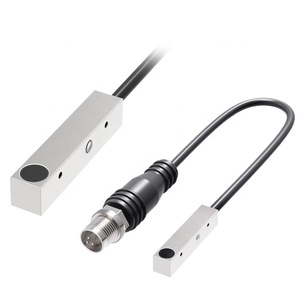 10-30VDC Smallest非接触誘導近接正方形センサー5*5*25に使用位置制御と金属検出 - Product Image 1