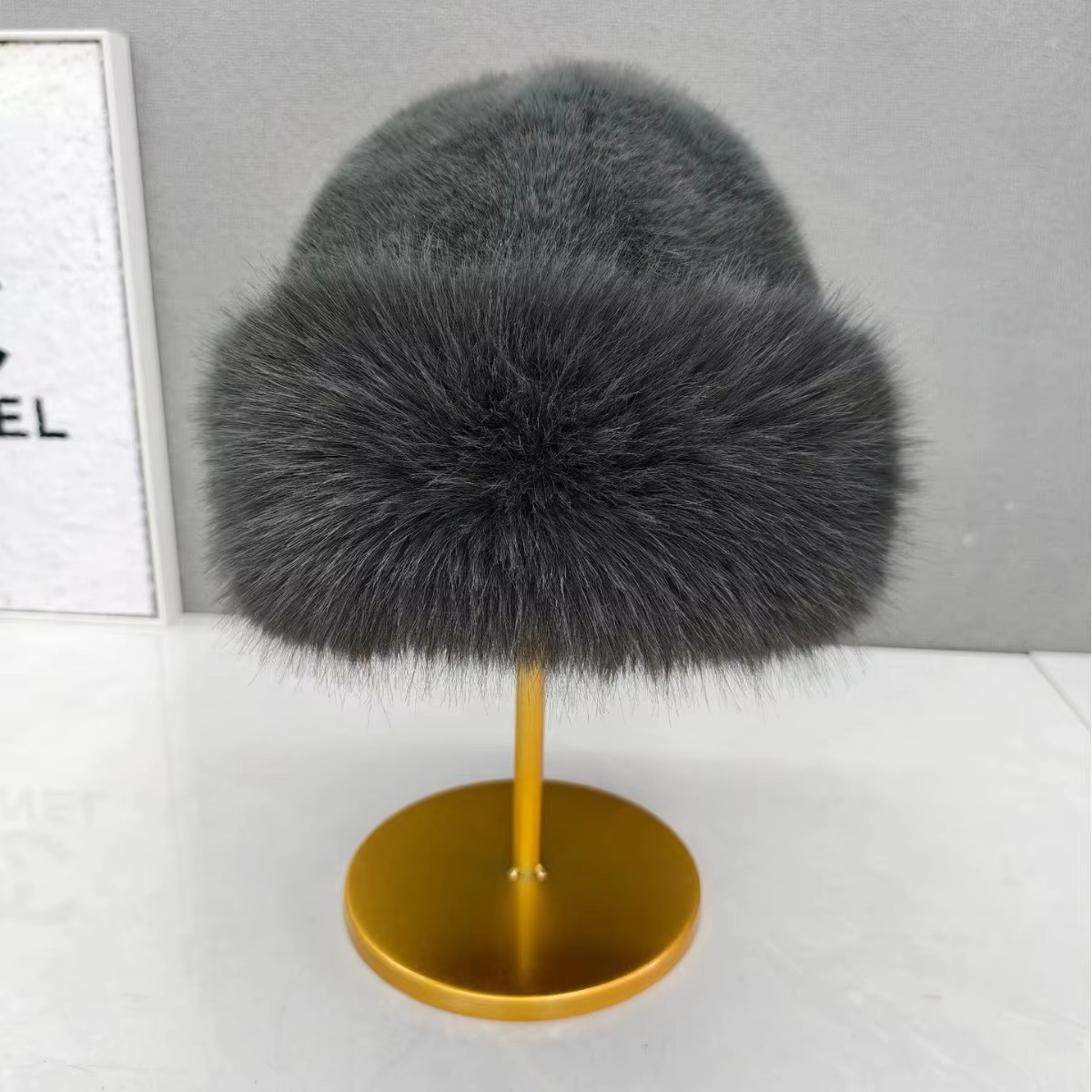 Gris foncé