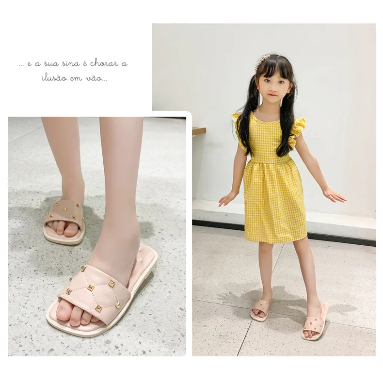 Children Riveted Sandals Shoes Little Girls non-slip Slippers Soft Soles Slides Sandals