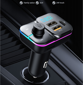 車のサポートのためのc充電器を備えた高品質のmp3usb USBディスク/tfカードプレイtype-c & usb-a & usb-b3in1急速充電器 - Product Image 6