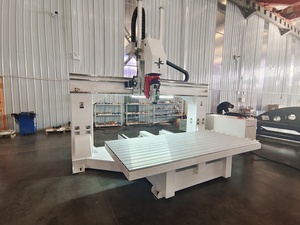 Enrutador de máquina CNC de 5 ejes con función ATC para molde de madera - Product Image 2