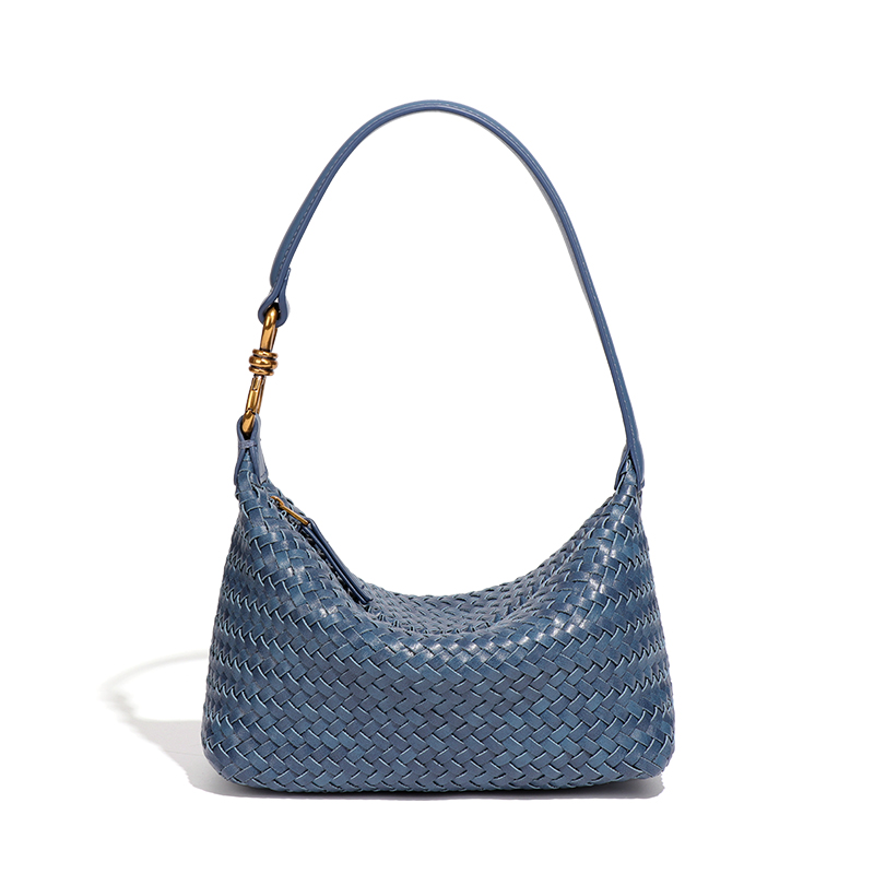 B2563 # Victoria Blue