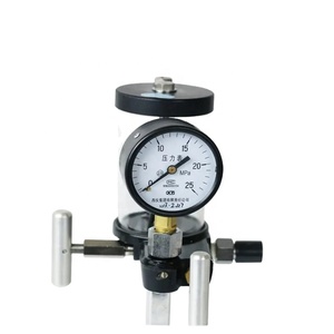 Hand-Operated <strong>Manual</strong> for <strong>Test</strong> Pump for Pressure Calibration with 1-Year Warranty - Product Image 3