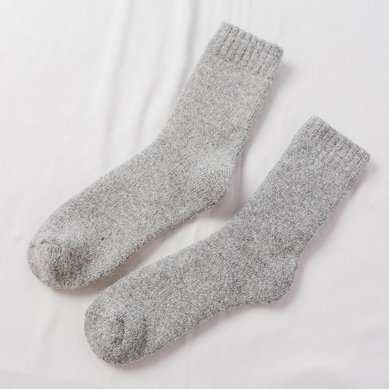 Men's medium gray