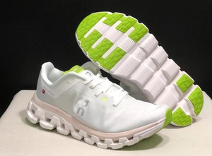 Cloudflow 4 yürüyüş ve tüm sezon yumuşak yüzey için koşu ayakkabıları - Product Image 4