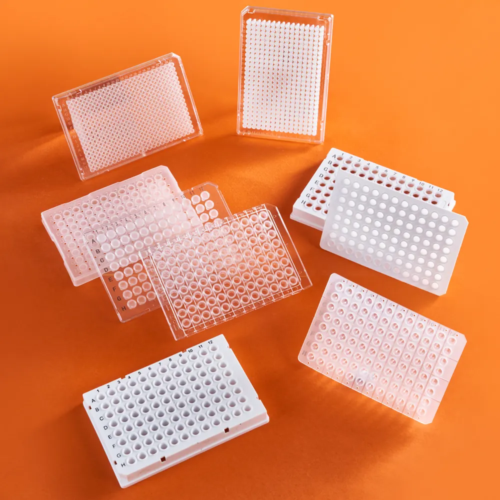 Consumibles de laboratorio 200ul desmontable 96 pozo media falda placa PCR estéril