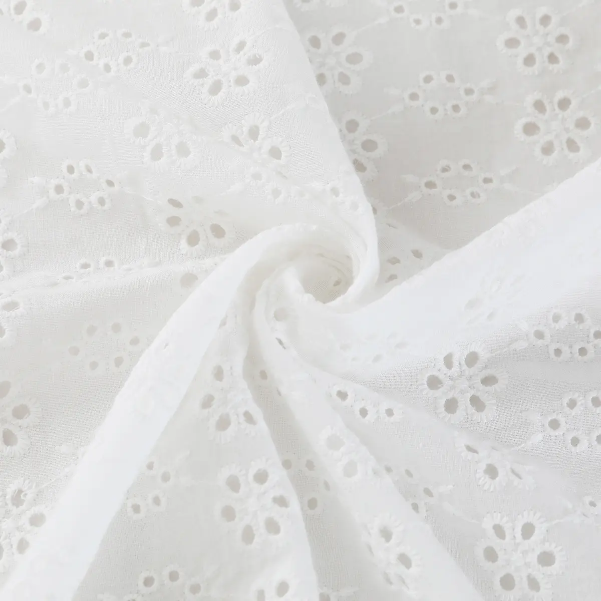 Tela bordada de algodón con ojal de encaje para vestido, bordado floral con patrón personalizado