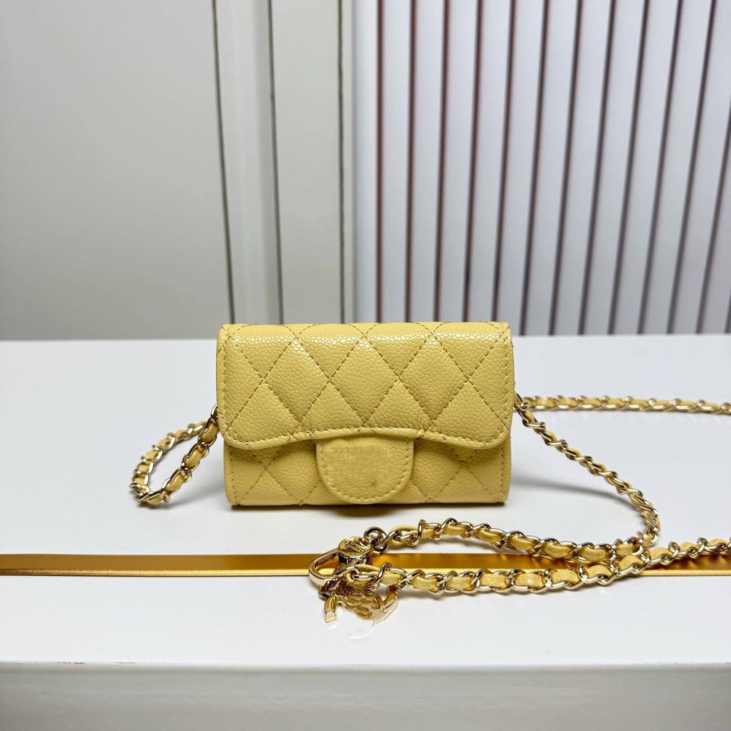 Yellow-6(Logo+Box)