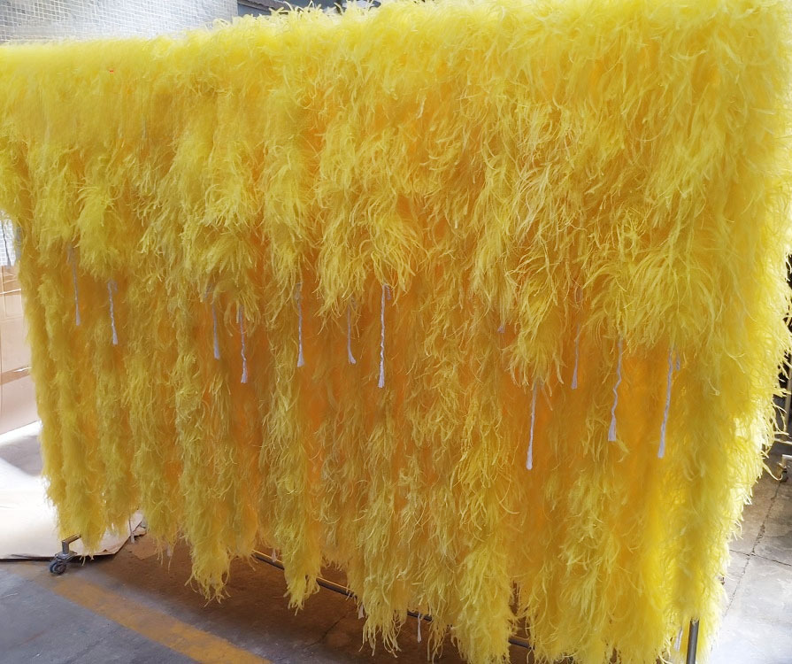 Jaune