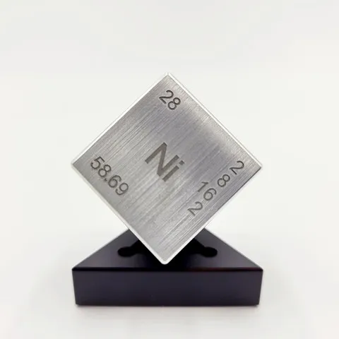 Никелевый куб на заказ, настольный дисплей, металлический куб высокой чистоты с основанием из алюминиевого сплава
