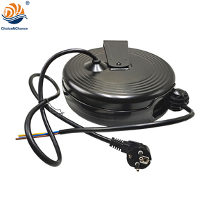 Precio al por mayor Mini carrete retráctil automático Carrete de extensión de cable de alimentación Carrete de cable con resorte retráctil - Product Image 1
