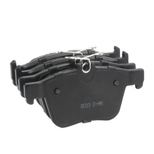 低金属ブレーキパッドOE:5Q0 698 451 CフォルクスワーゲンゴルフD1761-8990の工場直接価格 - Product Image 1