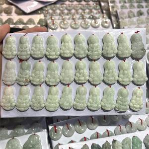 Toptan bir sınıf Myanmar yeşil Jadeite GuanYin kadınlar için Budda 30mm yeşim kolye takı sarkık DIY aksesuarları - Product Image 4