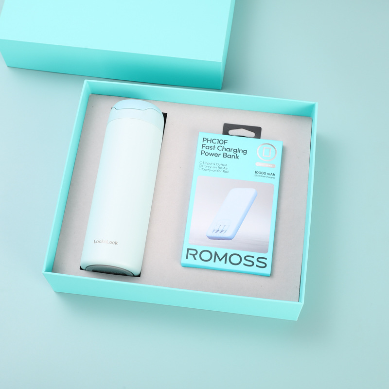 Light blue lock cup + power bank