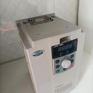 Vector Control Inverter AC Motor Drive Trifásico 380V para control de velocidad del motor - Product Image 5
