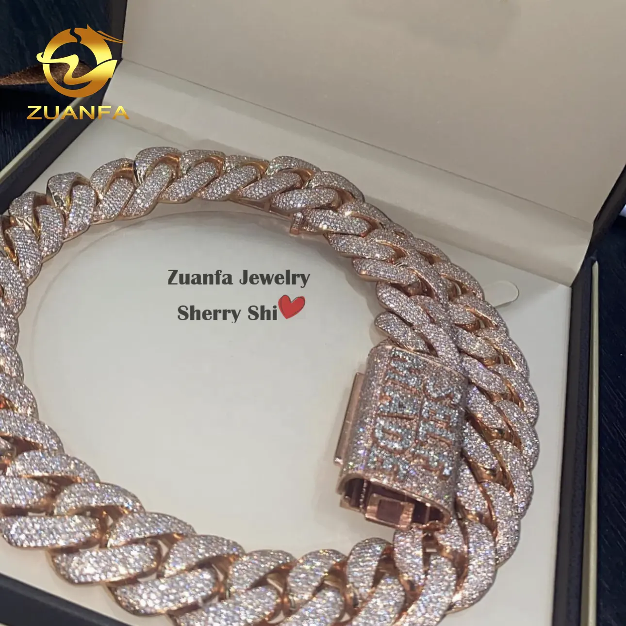 Zuanfa Jewelry Hip Hop Rose Gold Broche de nombre personalizado Miami VVS Moissanite Diamond Cadena de eslabones cubanos con cierre de nombre personalizado 25M