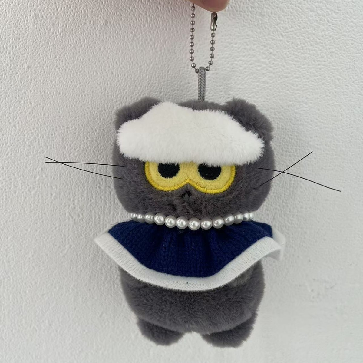 Cloud cat-station style pendant