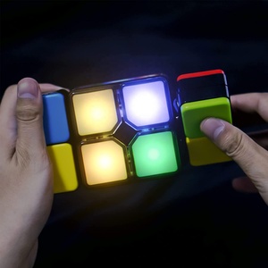 すべての年齢のための超中毒性の楽しいゲーム挑戦的なレベルの楽しい時間フリップサイドエンターテインメントは色にマッチしますフリップスライドゲームのおもちゃ - Product Image 2