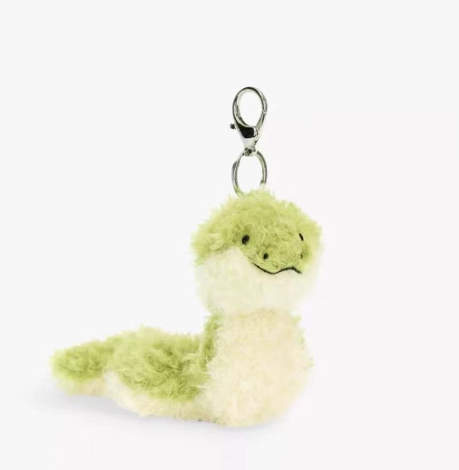 Pendentif serpent bouclé