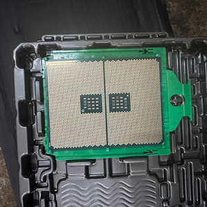 AMD EPYC 7302 CPU 16コア32スレッドメイン周波数3.0Gターボ周波数3.3G TDP155Wサーバー固有 - Product Image 3