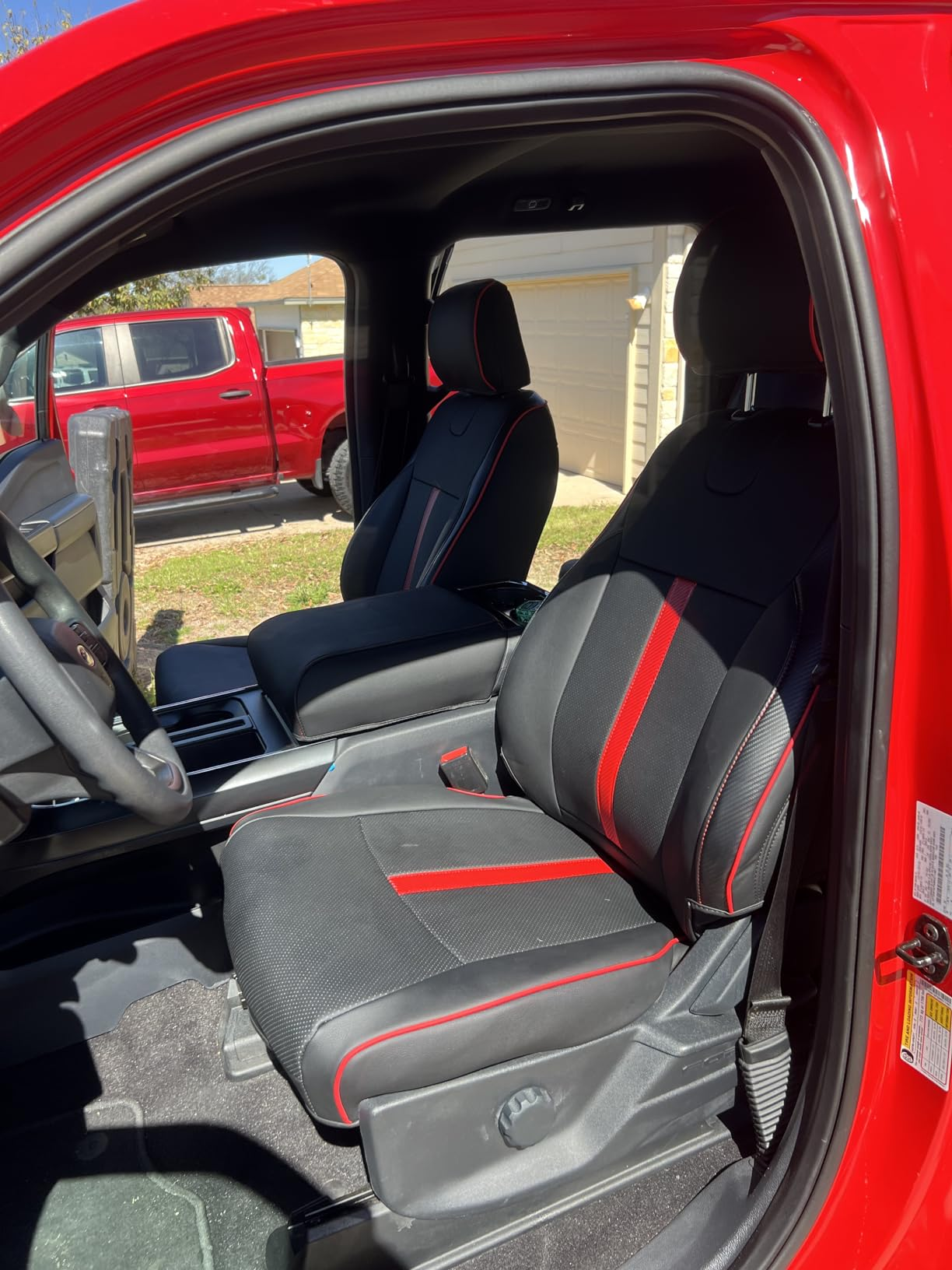Carbon Fiber Pattern (Black-Red)